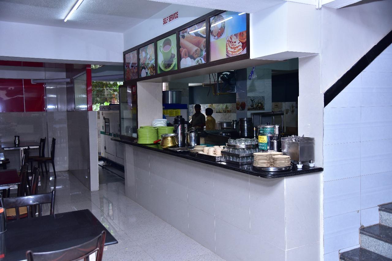 Iroomz Dwaraka Residency Bellary Exterior foto